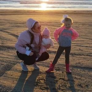 Meet your Posher, Zoe'